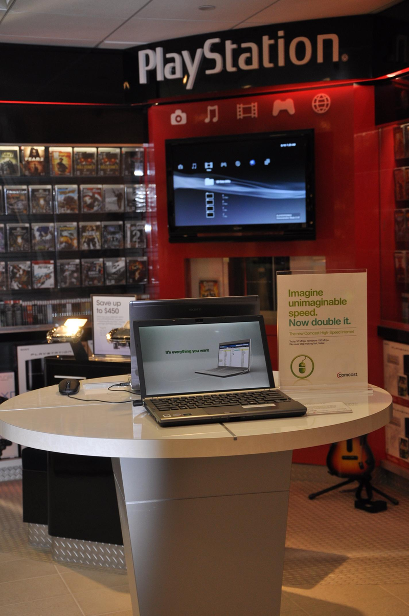 Illustration for article titled Sony Style Comcast Labs, a Joint Retail Store, Opens Tomorrow In Philly